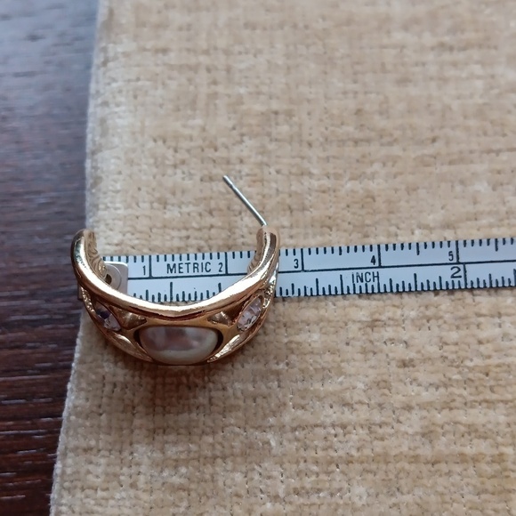 Gold Tone Faux Pearl Rhinestone Accented Chunky Hoop Earrings - Picture 3 of 8